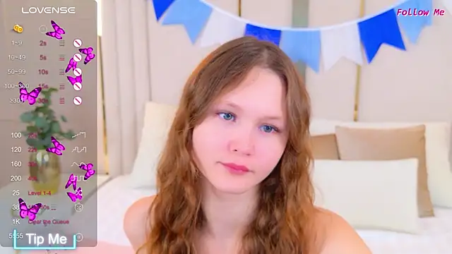 AmeliRoyse online show from September 24, 2025, 5:05 pm