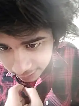 Snapshot of Young_couple6969 chatting on March 21, 2025, 9:12 pm Young couple6969 online show from March 21, 2025, 9:12 pm