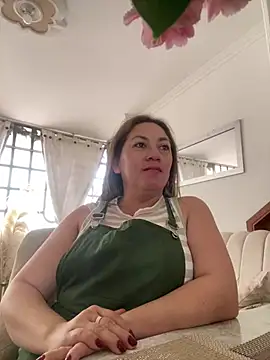 Luna-nevada online show from January 31, 2026, 8:40 pm