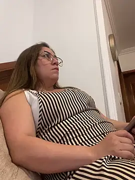 Luna-nevada online show from February 21, 2026, 10:44 pm