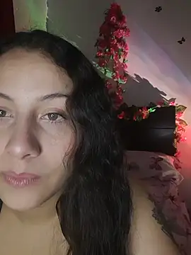 Snapshot of esmeralda_jadees chatting on March 12, 2025, 1:36 am esmeralda jadees online show from March 12, 2025, 1:36 am