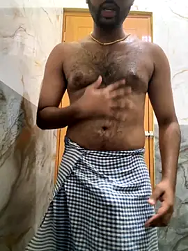 MIRTHICK2002 online show from October 26, 2025, 12:11 pm