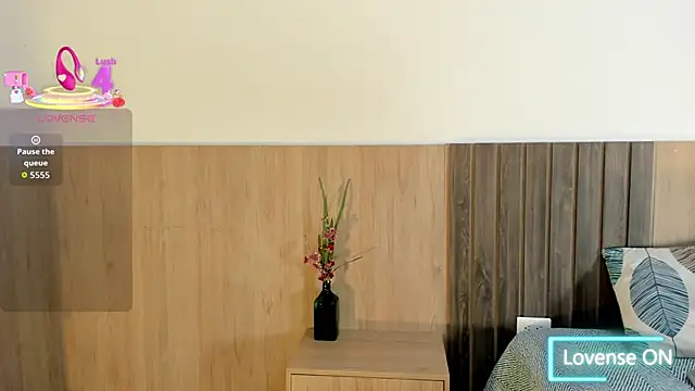 Snapshot of _SamantaGomez chatting on November 29, 2025, 6:11 pm SamantaGomez online show from November 29, 2025, 6:11 pm