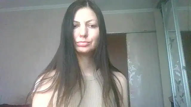 AliseWats online show from March 17, 2025, 12:04 pm