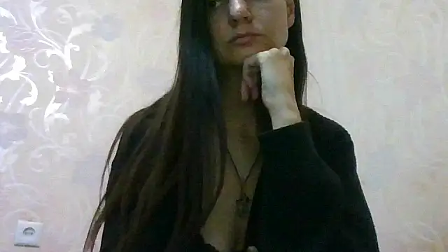 AliseWats online show from September 17, 2025, 3:57 pm