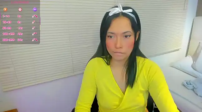 Snapshot of _LiilyWong chatting on March 15, 2025, 1:29 pm LiilyWong online show from March 15, 2025, 1:29 pm