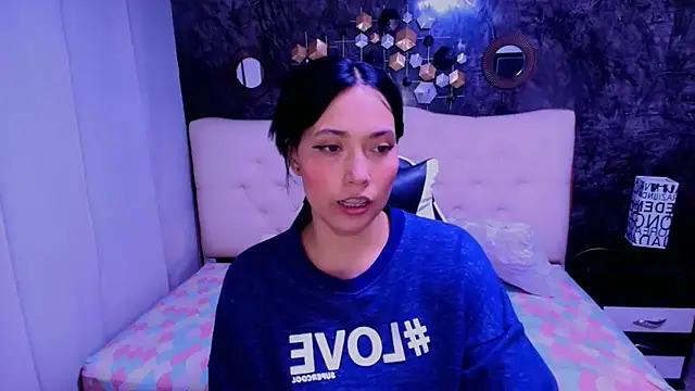 Snapshot of _LiilyWong chatting on September 20, 2025, 4:57 am LiilyWong online show from September 20, 2025, 4:57 am