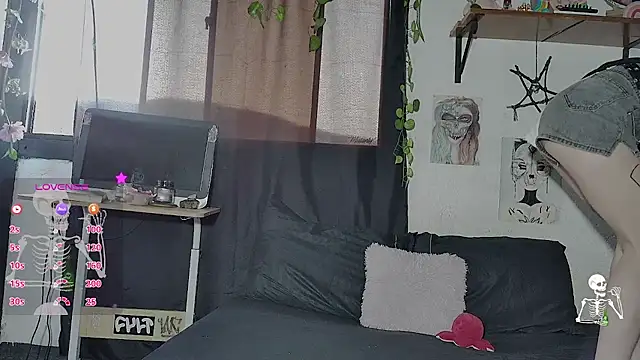 420mussa online show from September 9, 2025, 10:53 pm