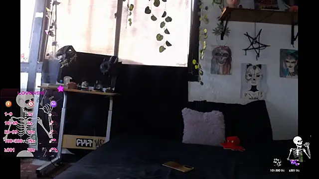 420mussa online show from October 6, 2025, 5:21 pm