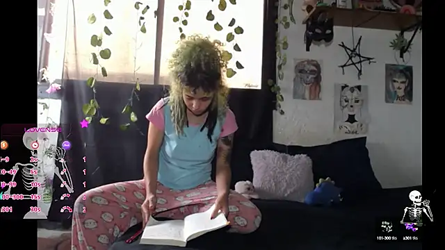 420mussa online show from October 27, 2025, 4:00 pm