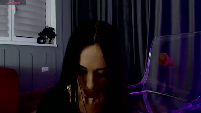 reinakylie online show from March 21, 2025, 7:57 pm