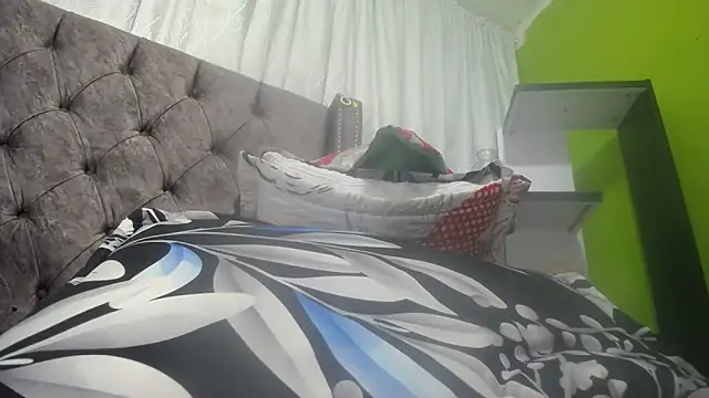 ANA-BULLOCK- online show from December 17, 2025, 12:00 pm