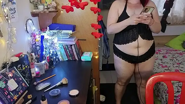 Snapshot of ValkaBlue chatting on February 14, 2026, 10:39 pm ValkaBlue online show from February 14, 2026, 10:39 pm