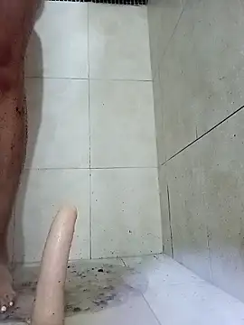 DaphneRosses online show from February 8, 2026, 6:00 pm