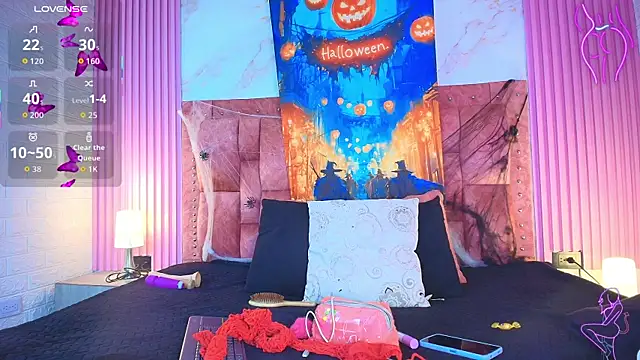 Snapshot of goldilockss15 chatting on November 1, 2025, 3:30 am goldilockss15 online show from November 1, 2025, 3:30 am