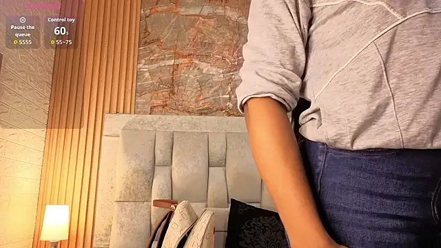 goldilockss15 online show from March 7, 2026, 3:14 am