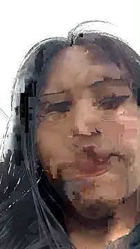 Snapshot of bella_warzon chatting on November 18, 2025, 6:45 pm bella warzon online show from November 18, 2025, 6:45 pm