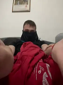 milan8886 online show from March 16, 2025, 5:28 pm