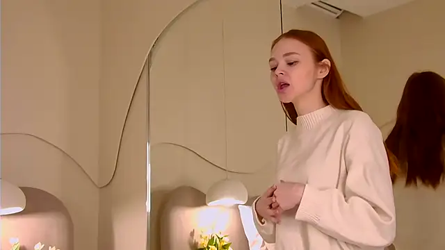 Snapshot of MiraBliss chatting on October 6, 2025, 9:56 pm MiraBliss online show from October 6, 2025, 9:56 pm