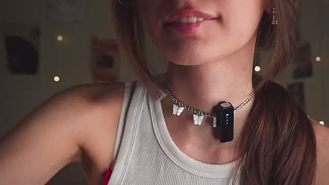 EditaBails online show from October 15, 2025, 7:03 pm