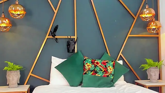 Snapshot of Lia_Valmont chatting on March 2, 2026, 1:40 pm Lia Valmont online show from March 2, 2026, 1:40 pm