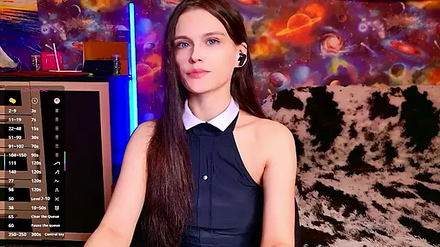 KittiGrey online show from February 4, 2026, 6:52 am