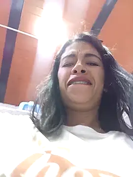 Snapshot of Nathaly_12 chatting on April 21, 2026, 3:28 pm Nathaly 12 online show from April 21, 2026, 3:28 pm