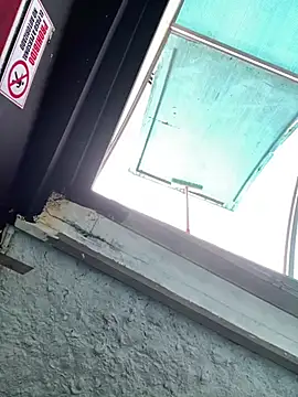 Snapshot of val_zx chatting on March 18, 2025, 2:26 pm val zx online show from March 18, 2025, 2:26 pm