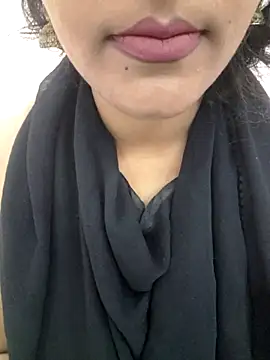 priya 00143 online show from November 14, 2025, 2:43 am