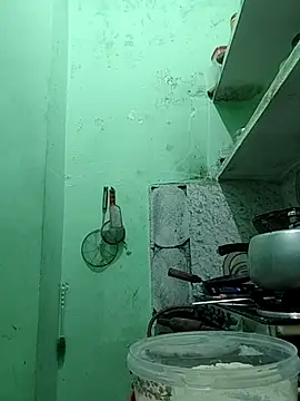 Hotty-Nidhi online show from November 23, 2025, 4:07 pm