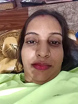 Hotty-Nidhi online show from December 19, 2025, 2:40 am