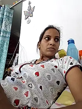 Hotty-Nidhi online show from June 12, 2026, 3:49 am