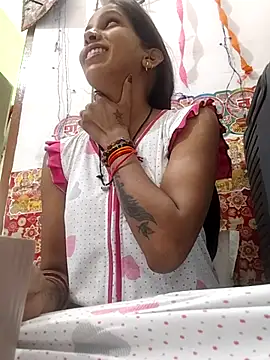 Hotty-Nidhi online show from June 13, 2026, 3:26 am