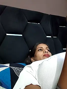 Hotty-Nidhi online show from June 29, 2026, 4:51 pm