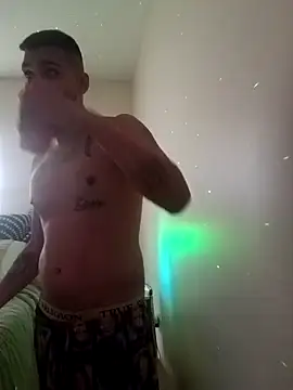 HazelEyedJay420 online show from January 14, 2026, 1:17 pm