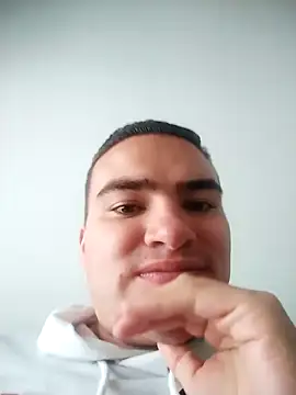 Snapshot of Andy-rtg chatting on March 16, 2025, 4:12 pm Andy-rtg online show from March 16, 2025, 4:12 pm