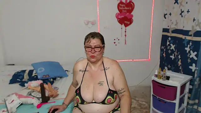 Snapshot of Olgahunder chatting on March 17, 2026, 4:39 am Olgahunder online show from March 17, 2026, 4:39 am