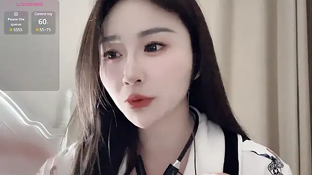 Snapshot of sexy-cc666 chatting on March 14, 2025, 7:23 pm sexy-cc666 online show from March 14, 2025, 7:23 pm