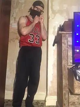 HairyCubBttmboy online show from March 18, 2025, 1:21 am