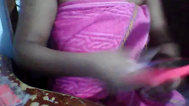 Snapshot of Sydneyputinha chatting on September 27, 2025, 2:05 am Sydneyputinha online show from September 27, 2025, 2:05 am