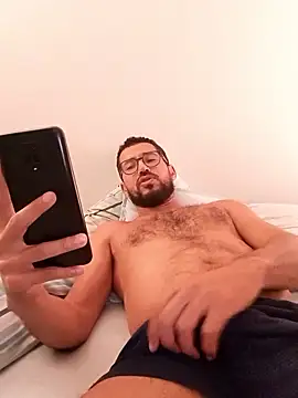 pdasgyn online show from January 11, 2026, 1:05 pm