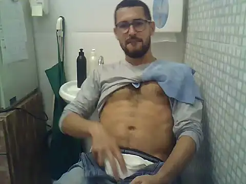 pdasgyn online show from February 26, 2026, 1:21 pm