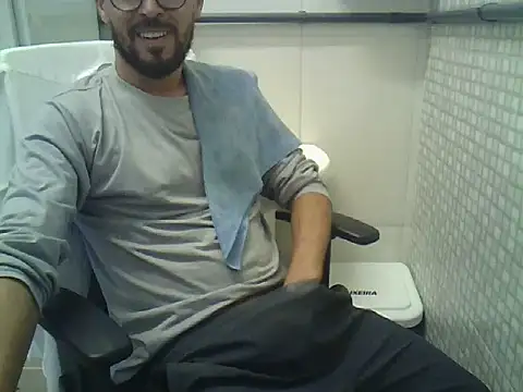pdasgyn online show from July 6, 2026, 2:47 pm