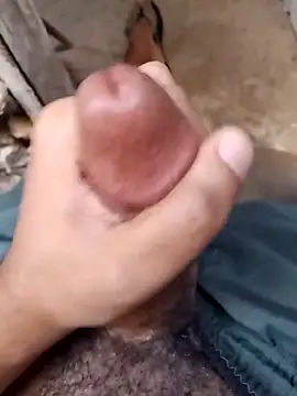 Snapshot of Fr1925 chatting on October 11, 2025, 4:27 pm Fr1925 online show from October 11, 2025, 4:27 pm