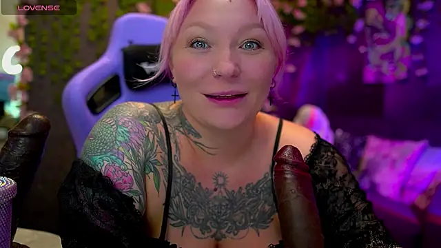 BlackedBarbie online show from September 17, 2025, 6:53 pm