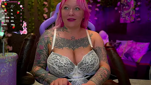 BlackedBarbie online show from September 21, 2025, 7:15 pm