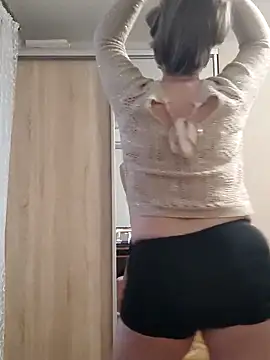 Irina3718 online show from November 23, 2025, 2:17 pm