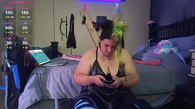 Snapshot of KinkyBratandDaddy chatting on November 19, 2025, 3:39 am KinkyBratandDaddy online show from November 19, 2025, 3:39 am