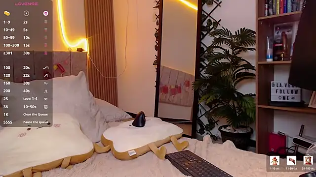 Soy mangx online show from April 6, 2026, 5:41 am