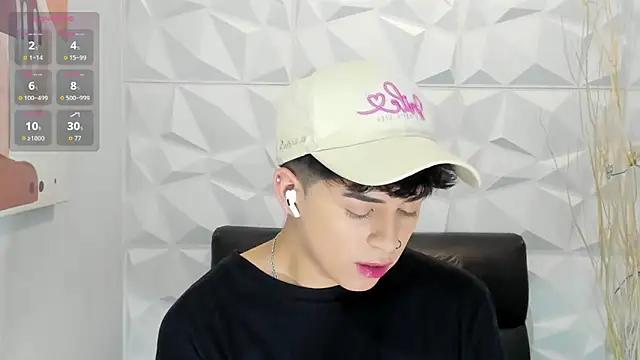 Snapshot of Sam_Daves chatting on February 13, 2026, 12:56 pm Sam Daves online show from February 13, 2026, 12:56 pm